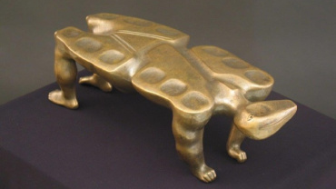 საკურთხეველი კაცობრიობისთვის. 5.25x15x6.75, ბრინჯაო, 2003